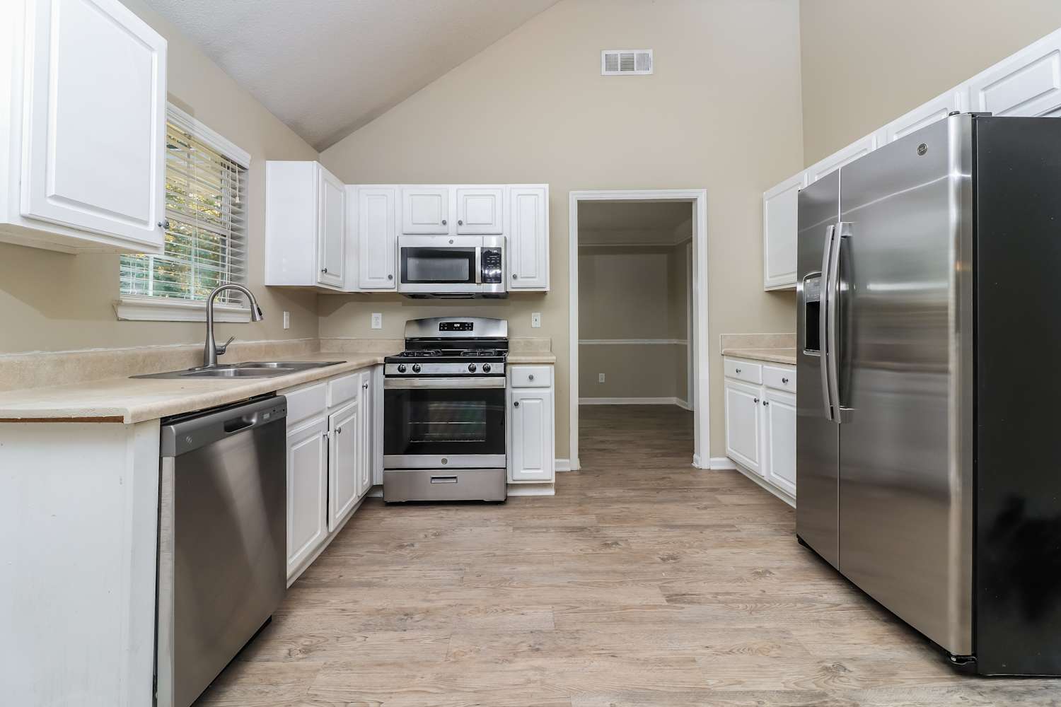 5725 Crystal Springs Way, Powder Springs photo 9