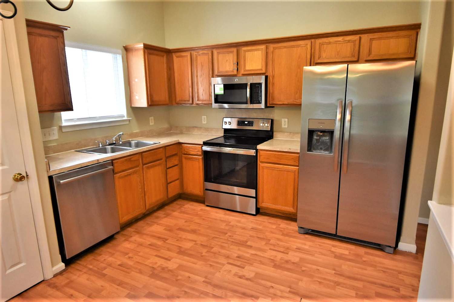5733 Shining Oak Ln, Charlotte photo 6