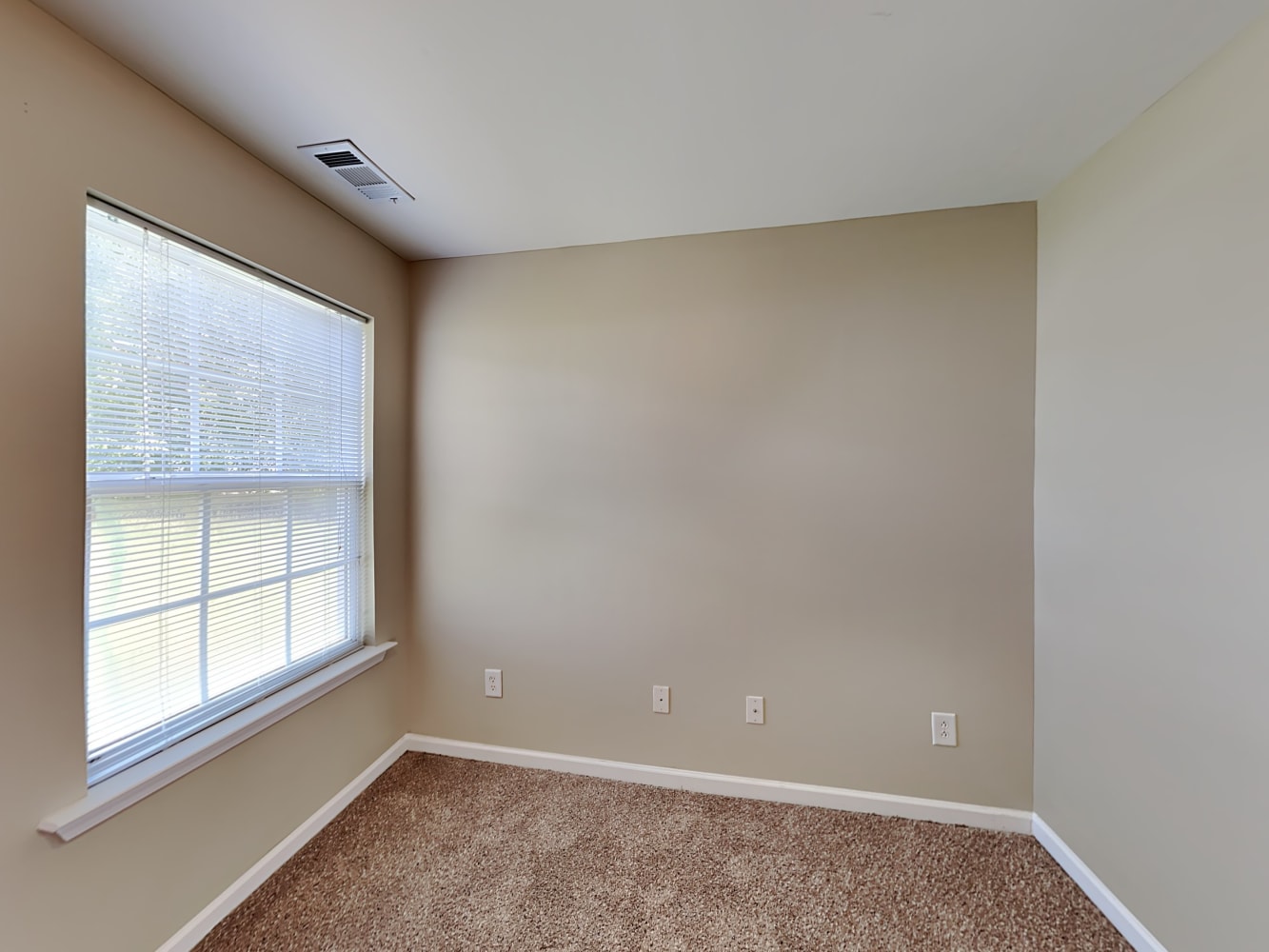5740 Mountain Top Pl, Cumming photo 9