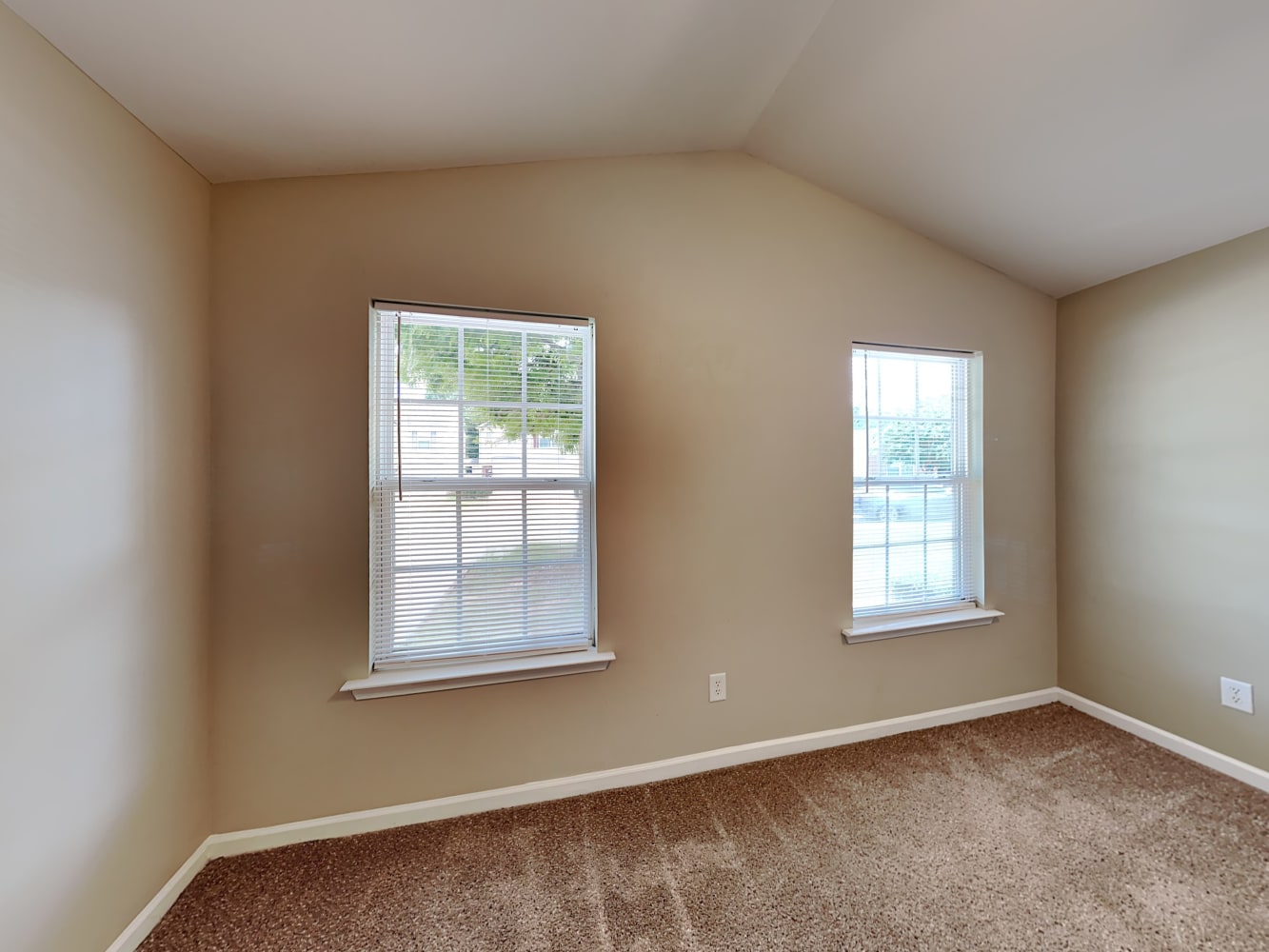5740 Mountain Top Pl, Cumming photo 6