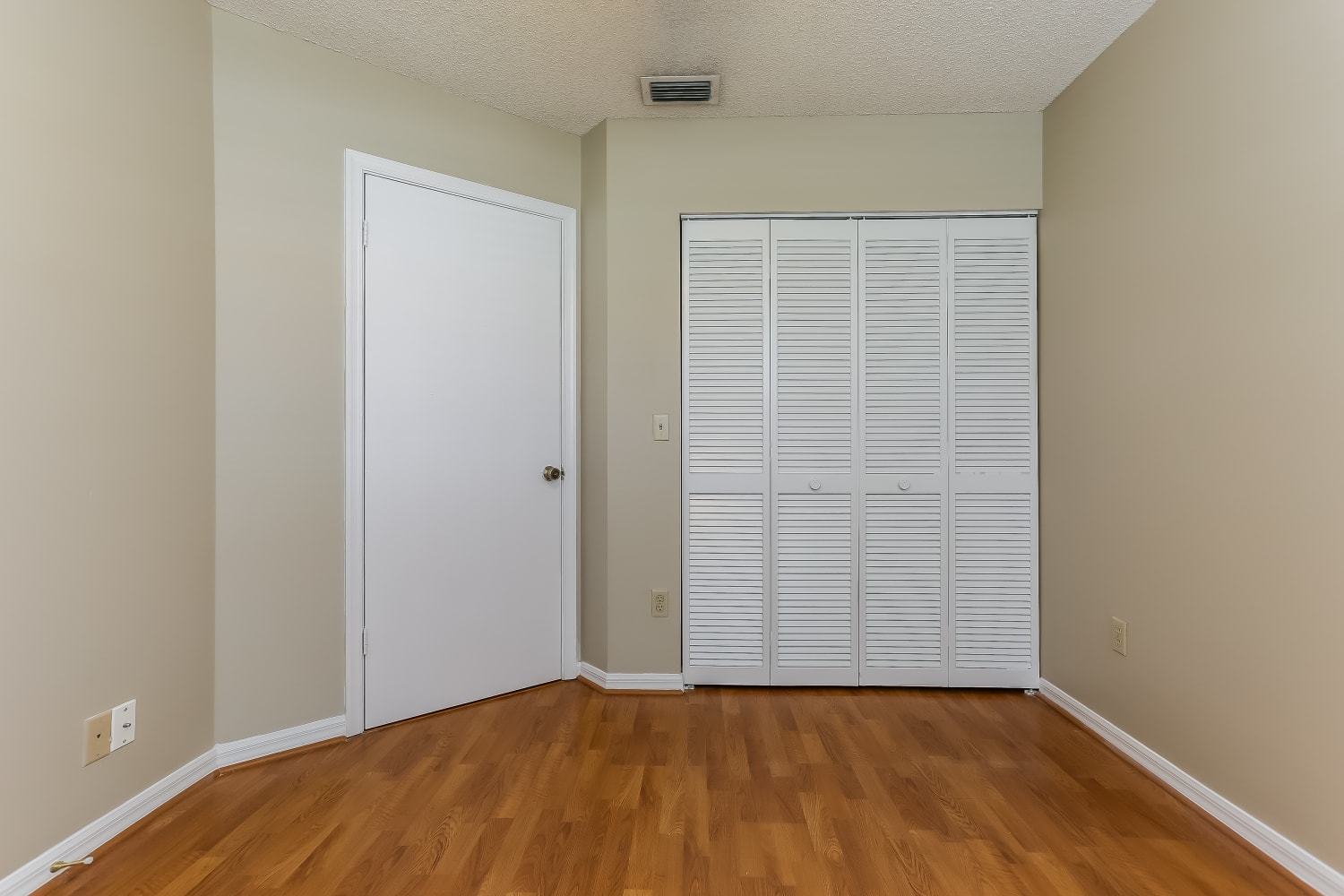575 NW 47th Ter, Deerfield Beach photo 15