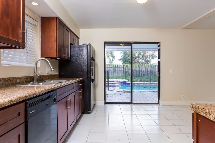 5756 Strawberry Lakes Cir, Lake Worth photo 10