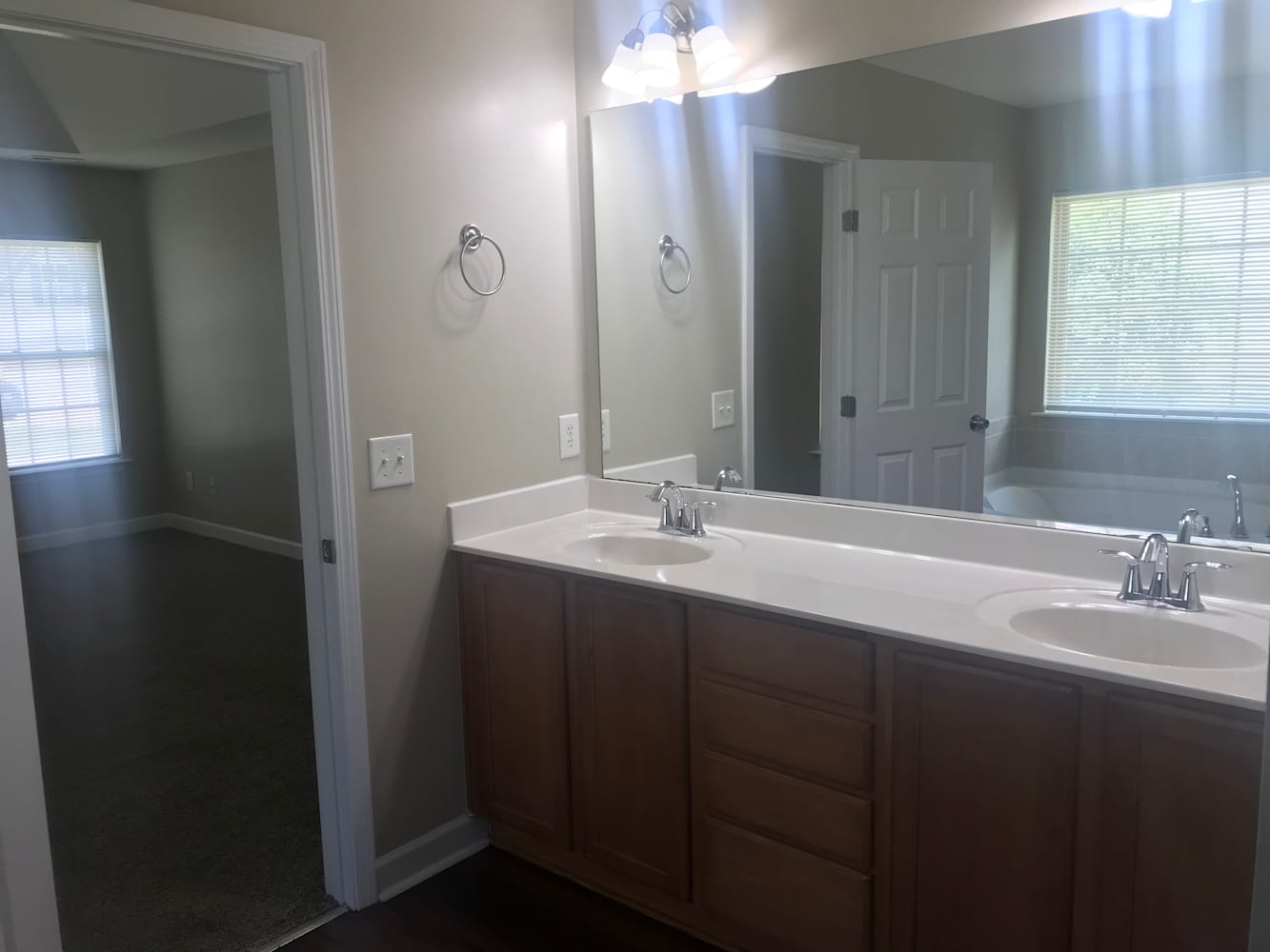 577 Rolling Meadows Dr, Clayton photo 15