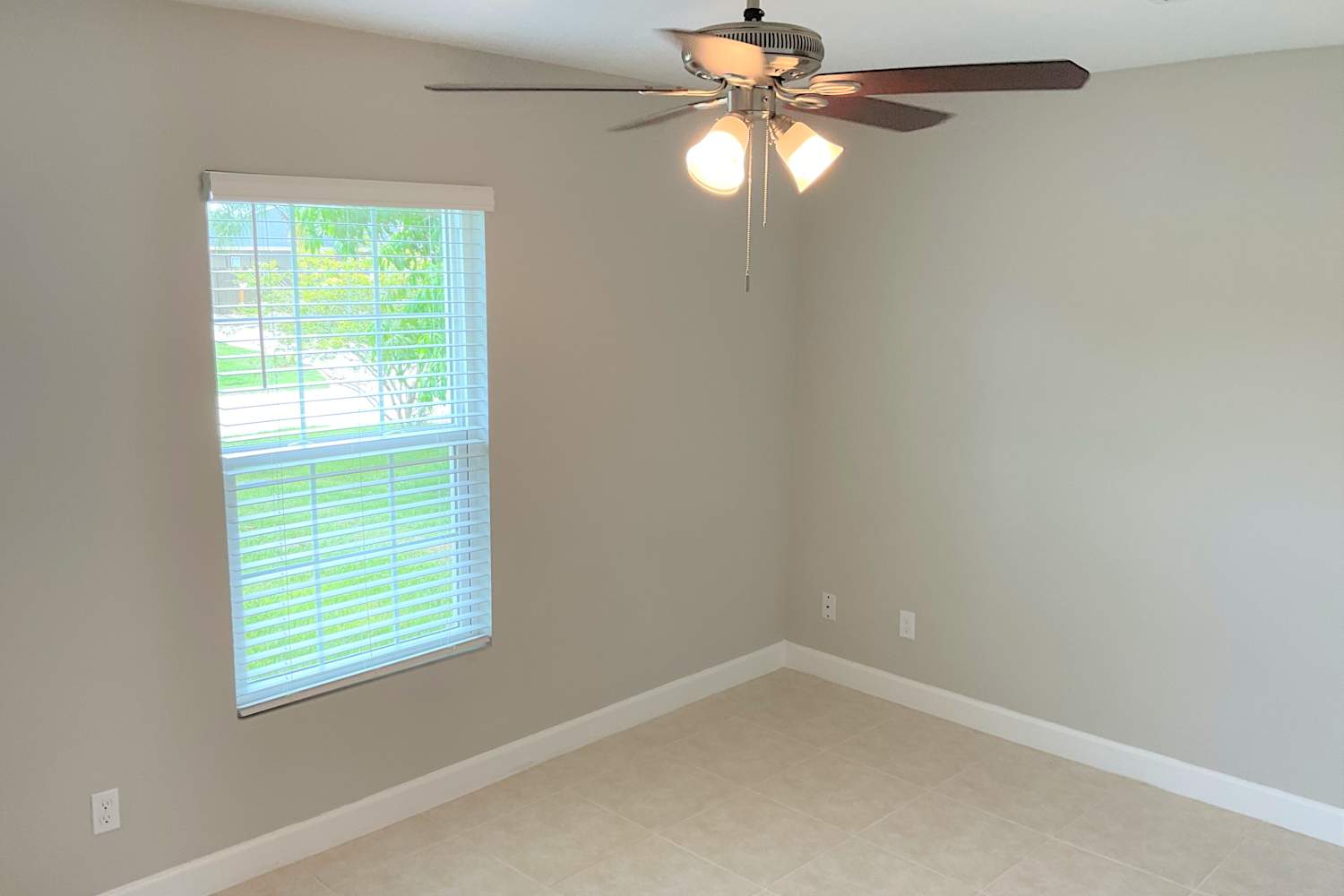 579 Lafayette St SW, Palm Bay photo 9