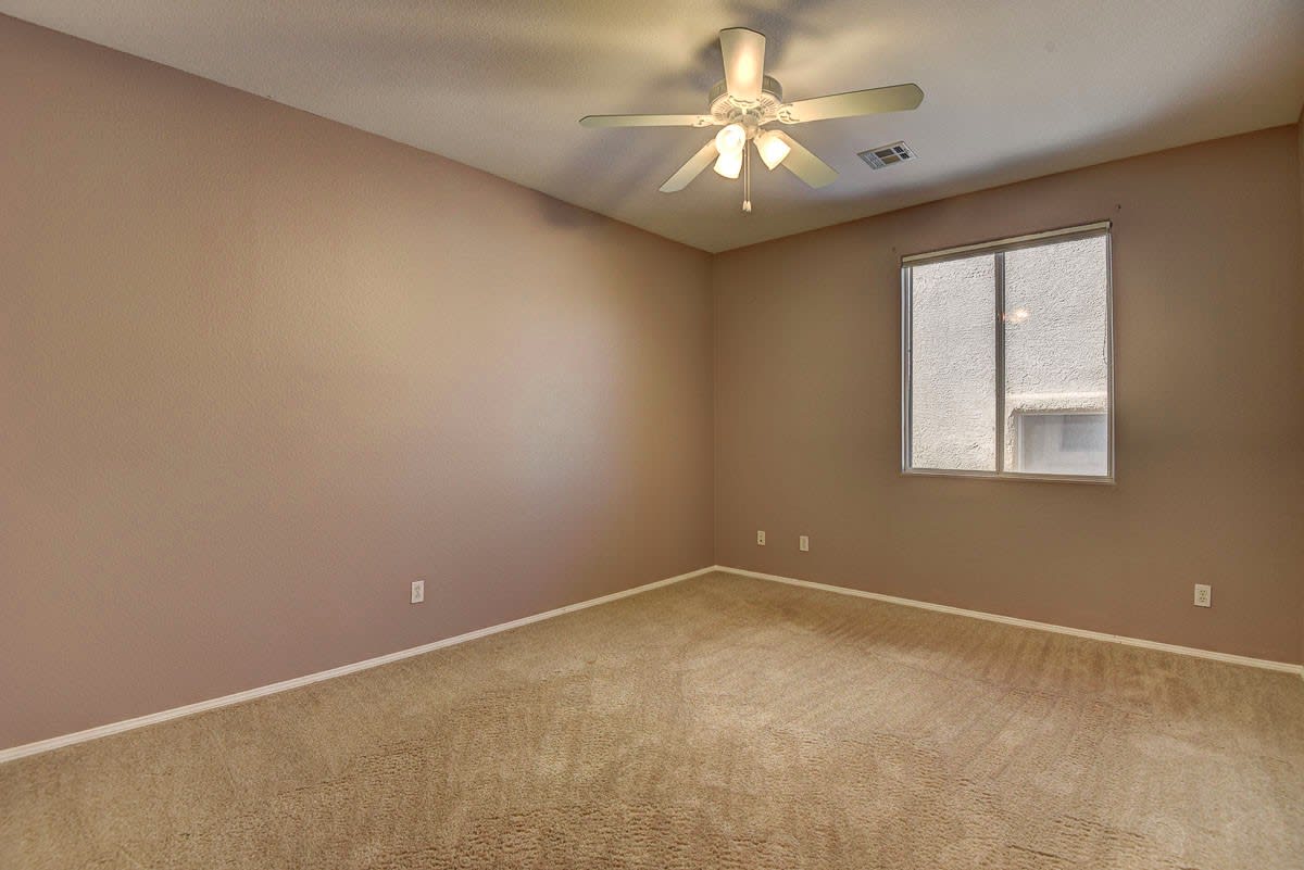 5795 Farmhouse Ct, Las Vegas photo 12