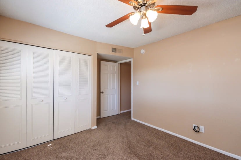 5816 W Carol Ann Way, Glendale photo 8