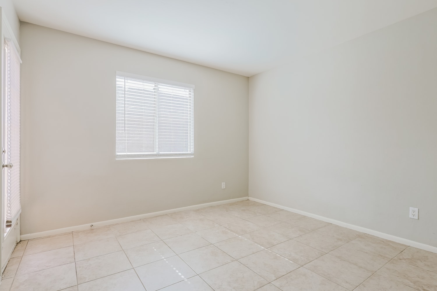 5829 S 42Nd St, Phoenix photo 11