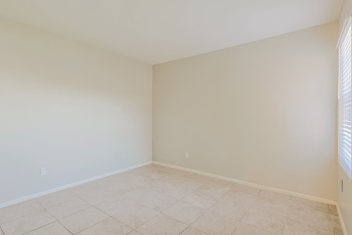 5829 S 42Nd St, Phoenix photo 12