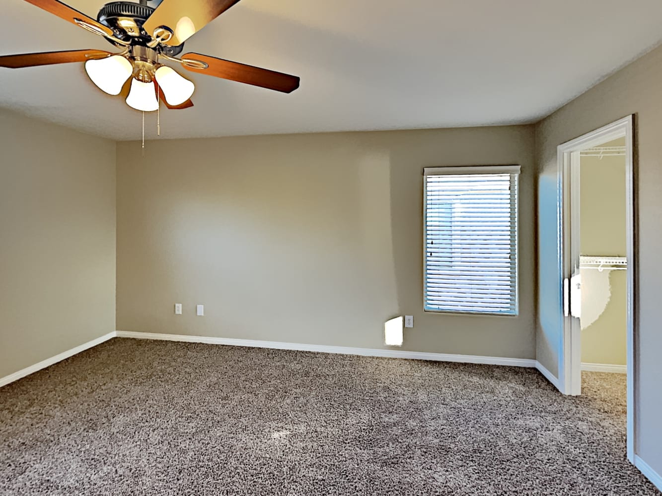 5836 Gemstone Peak St, North Las Vegas photo 9