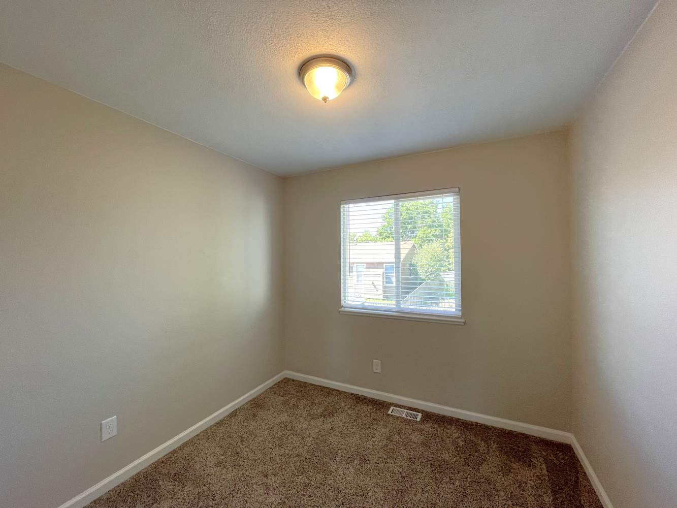 5844 Santana Dr, Colorado Springs photo 12