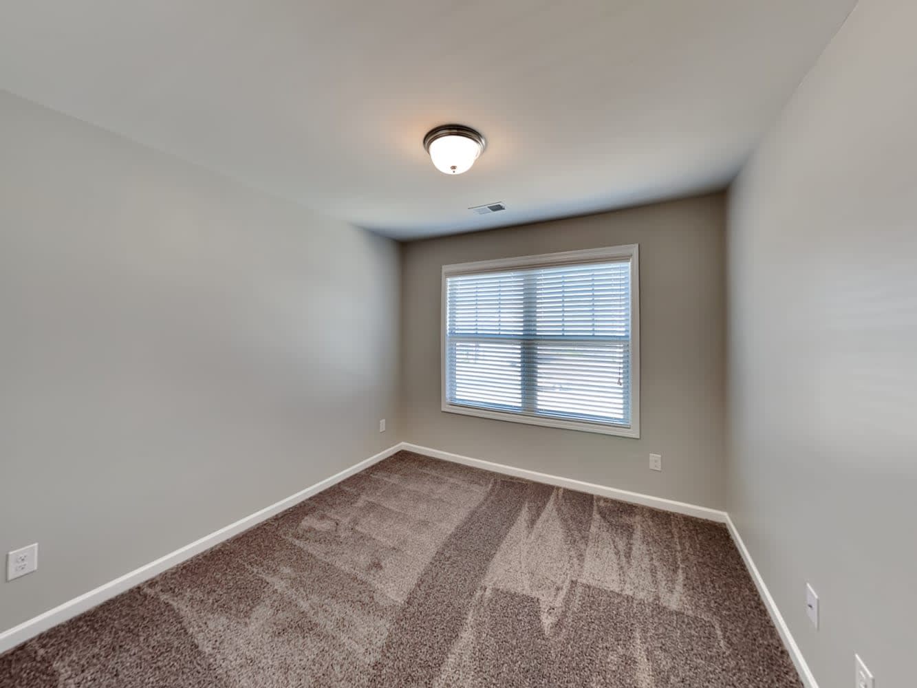 585 Wood Point Way, Dallas photo 12