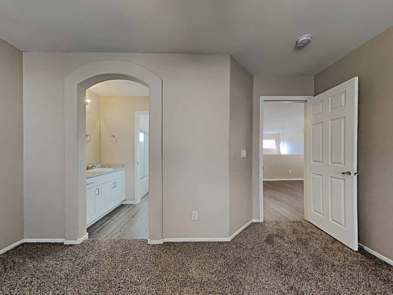 5894 Crumbling Ridge St, Henderson photo 12