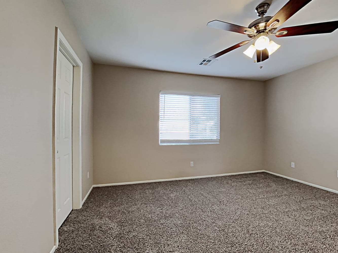 5894 Crumbling Ridge St, Henderson photo 13