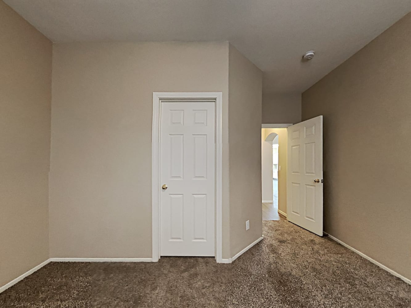 5894 Crumbling Ridge St, Henderson photo 10