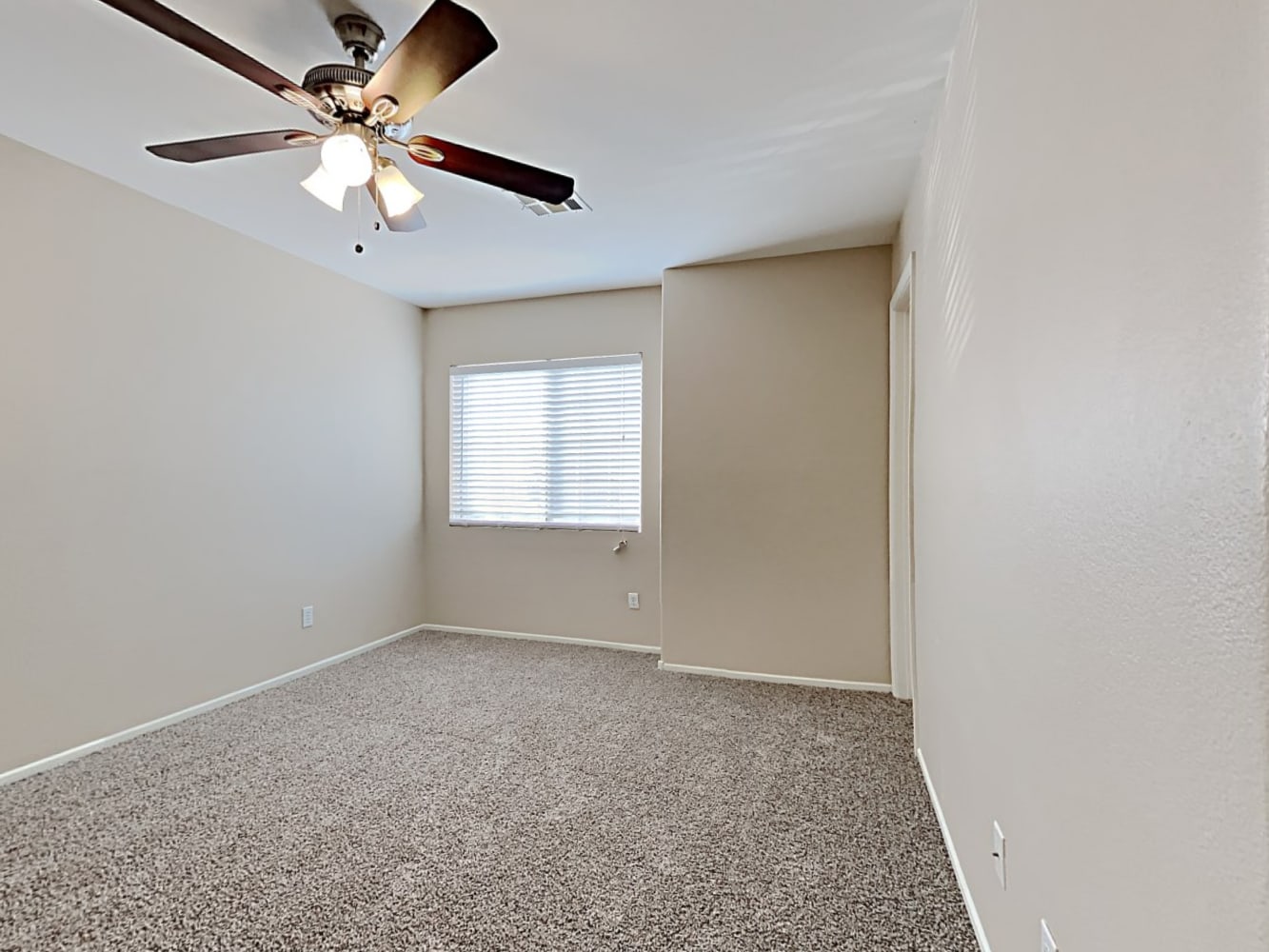 5894 Crumbling Ridge St, Henderson photo 15