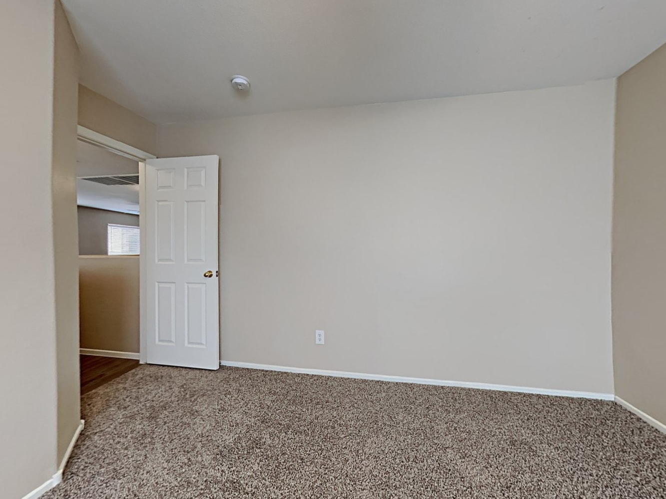 5894 Crumbling Ridge St, Henderson photo 14