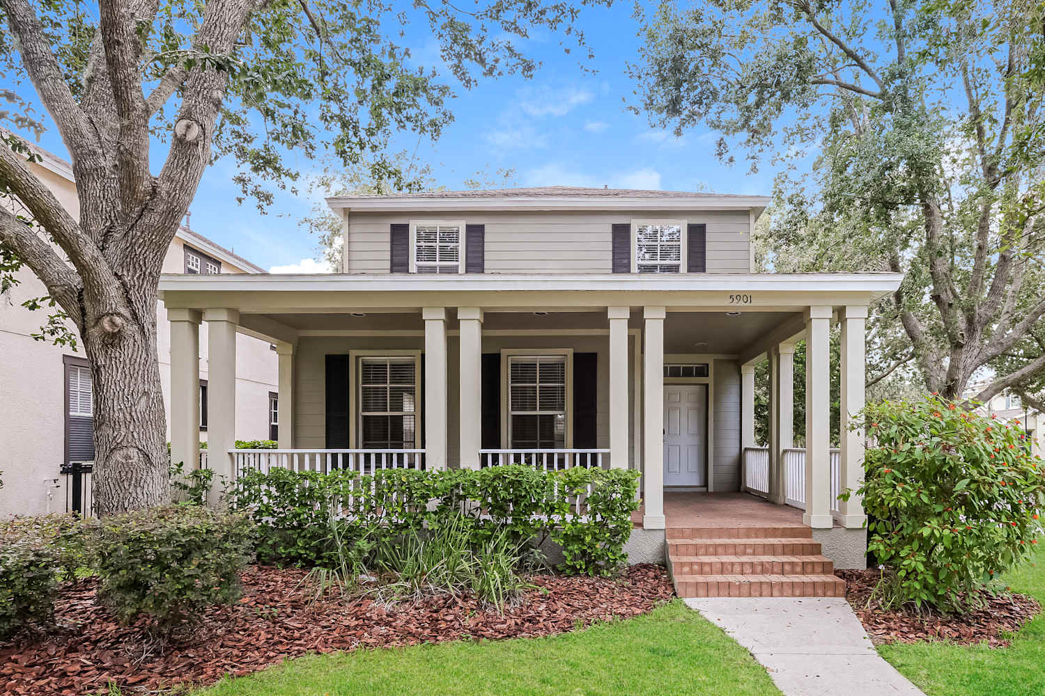 5901 Grand Loneoak Ln, Lithia photo 1