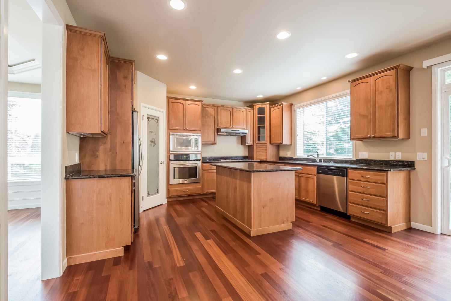5904 NE 4th Pl, Renton photo 10