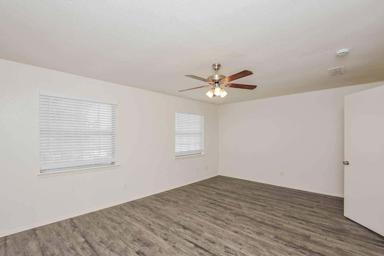5905 Oak Hill Rd, Watauga photo 12