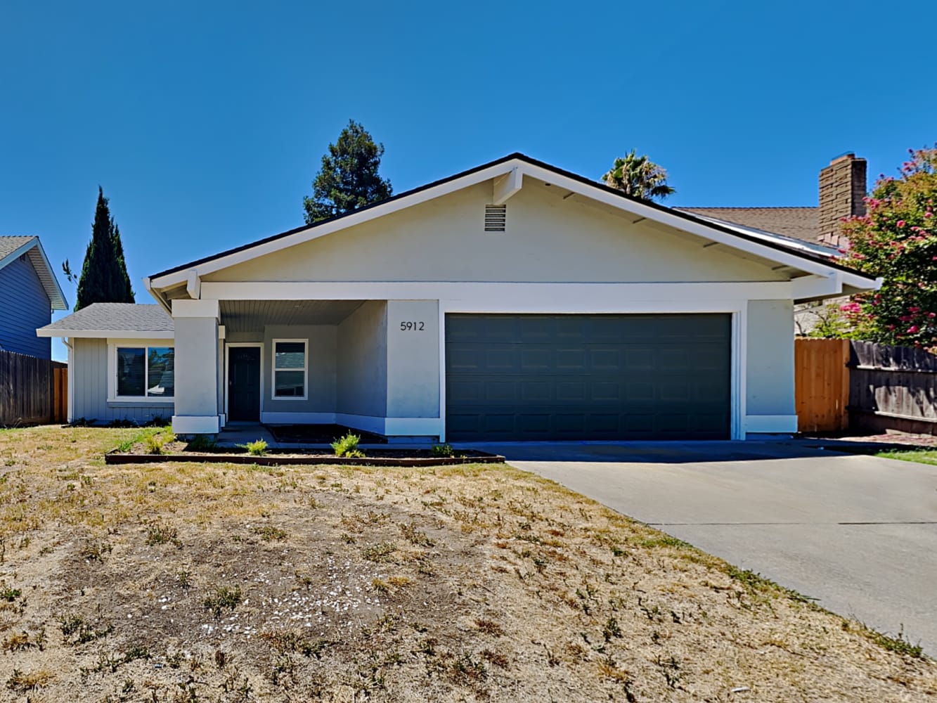Front of 5912 Trawler Way, Citrus Heights, CA