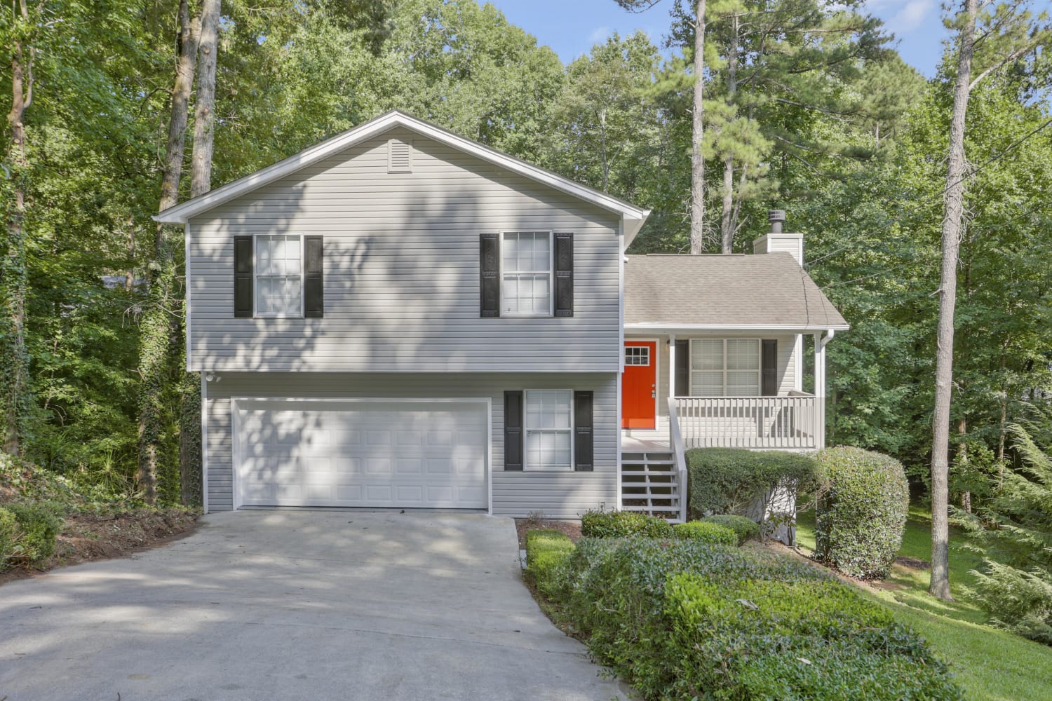 Front of 592 Michael Ct, Lawrenceville, GA