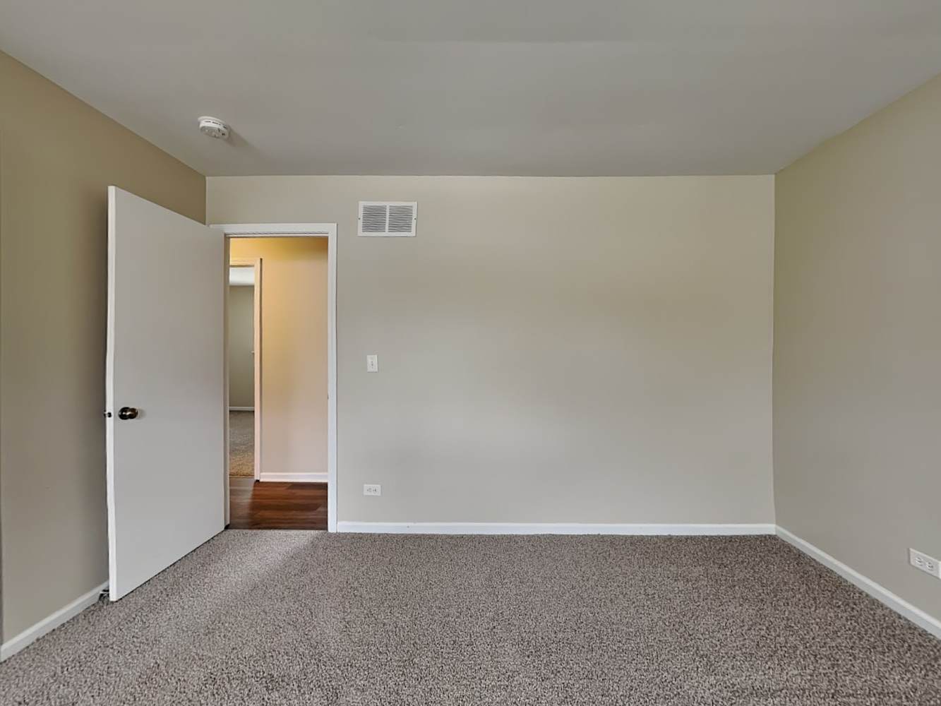 5S531 Bonnie Ct, Naperville photo 13