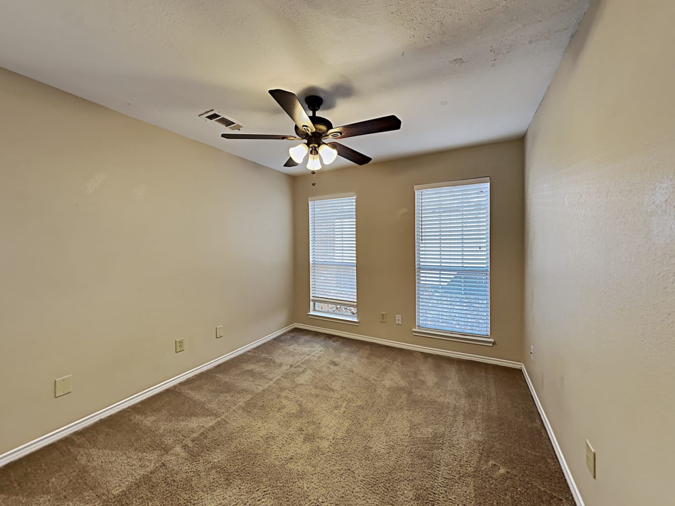 6 Round Rock Ct, Roanoke photo 11