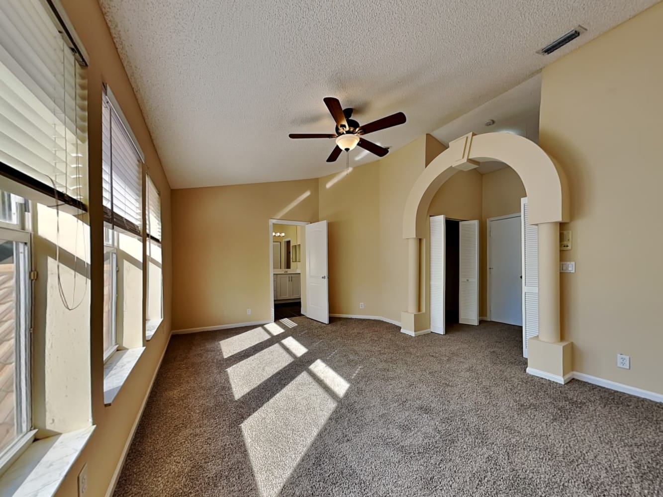 6 Valencia Dr, Boynton Beach photo 8