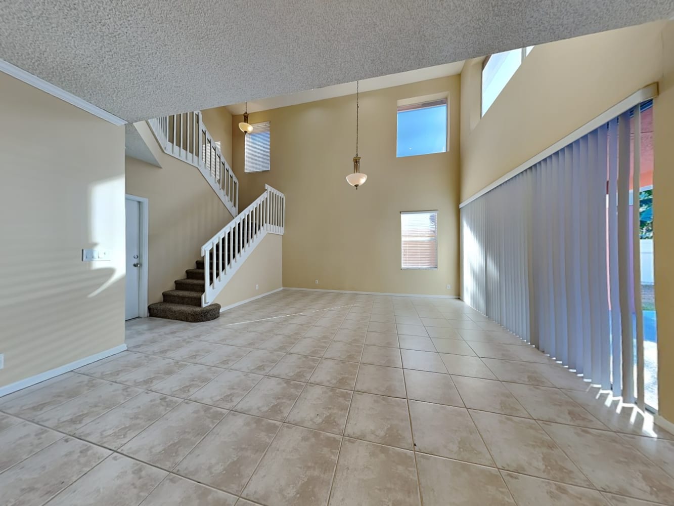 6 Valencia Dr, Boynton Beach photo 4