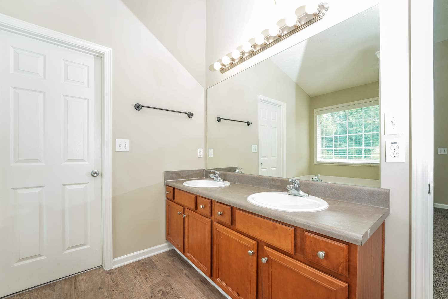 60 Green Gables Dr, Covington photo 12