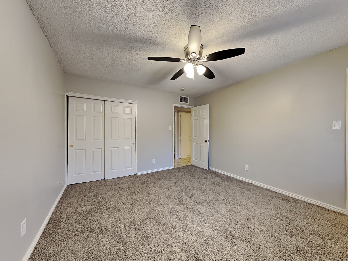 6008 N 61st Dr, Glendale photo 7