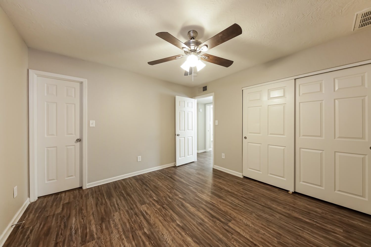 601 W Oraibi Dr, Phoenix photo 11