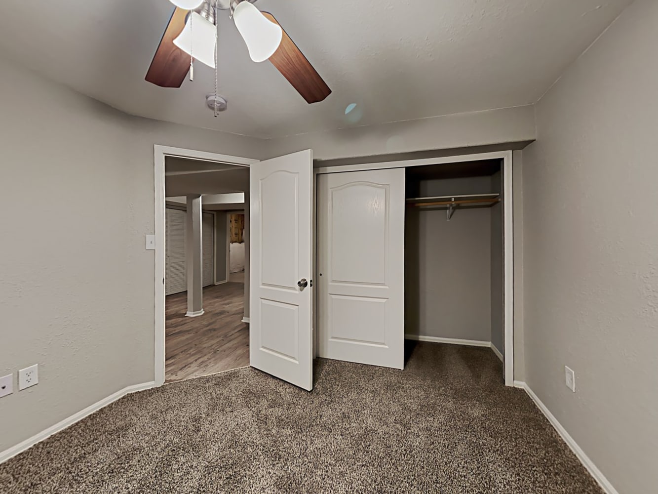 6010 Grapevine Dr, Colorado Springs photo 11