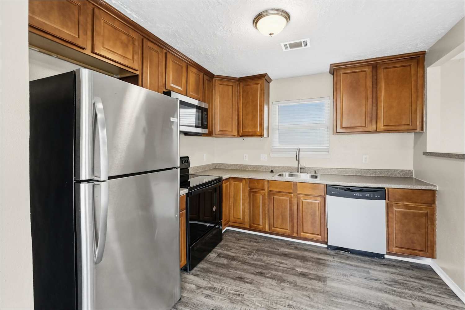 602 Dixie Drive, League City photo 15