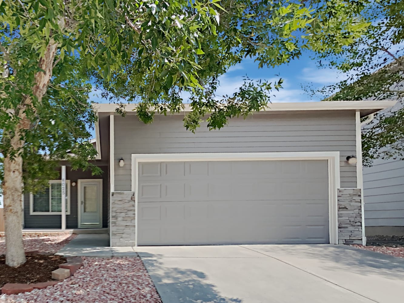 6025 Fossil Dr, Colorado Springs photo 1
