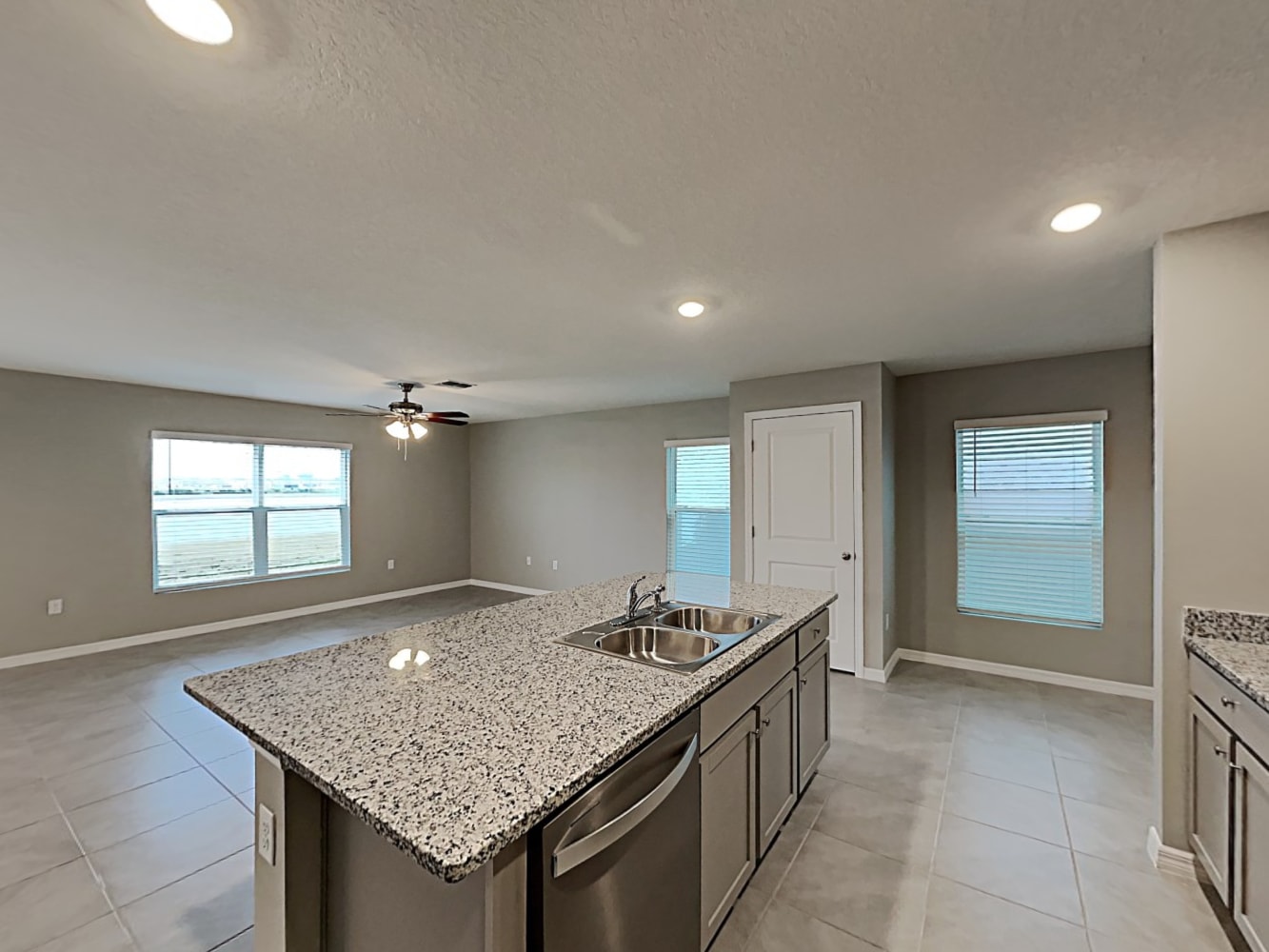 603 Sunlit Coral St, Ruskin photo 6