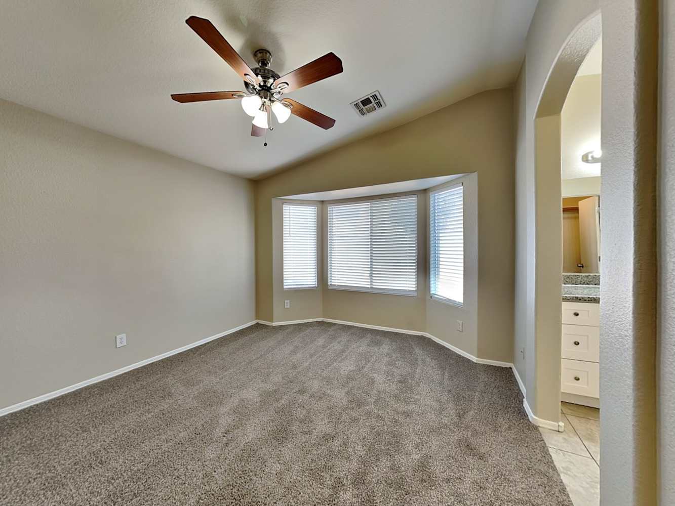 6038 W Illini St, Phoenix photo 10