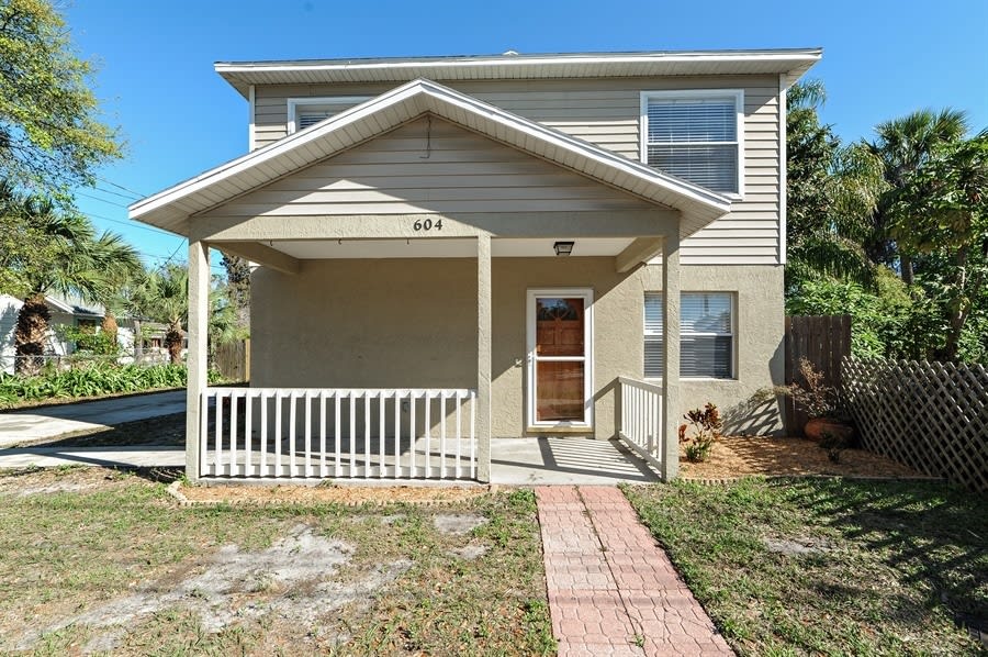 604 Nicholson St, Clearwater photo 1
