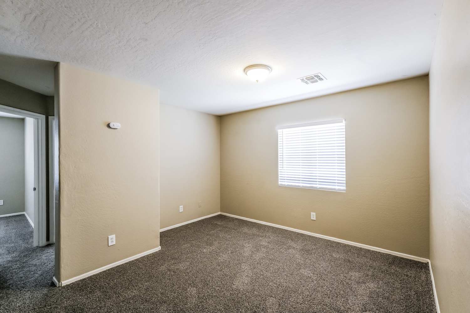 6040 W Wood St, Phoenix photo 11