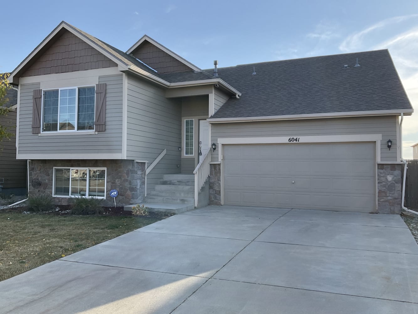 Front of 6041 San Mateo Dr, Colorado Springs, CO