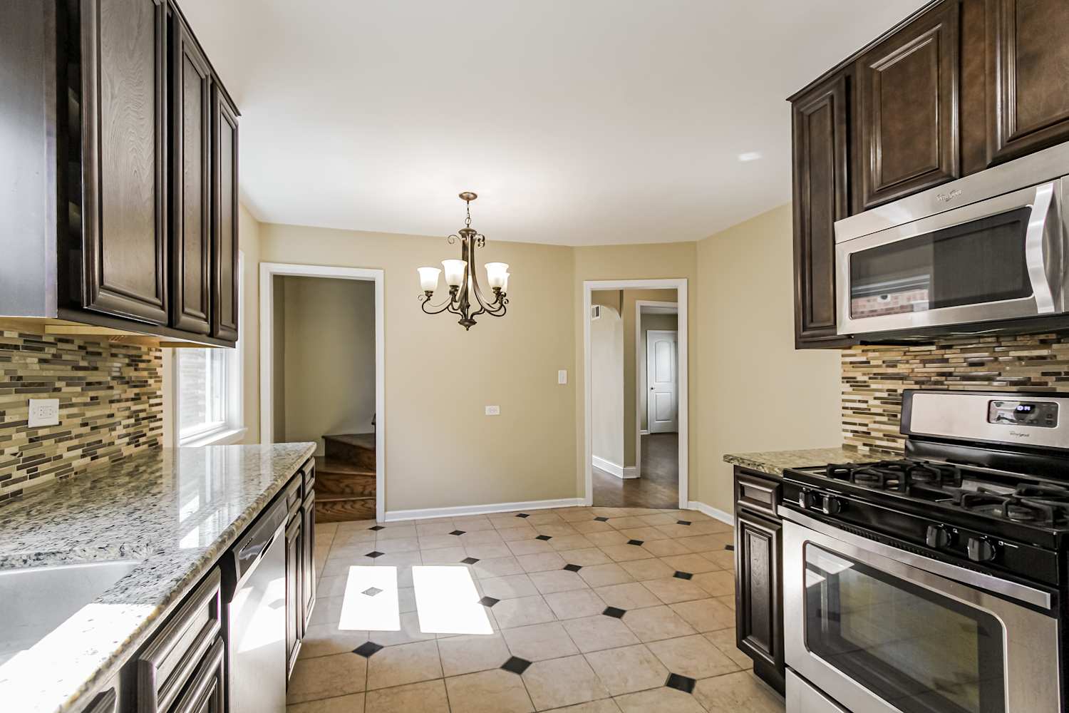 6042 W Bryn Mawr Ave, Chicago photo 8