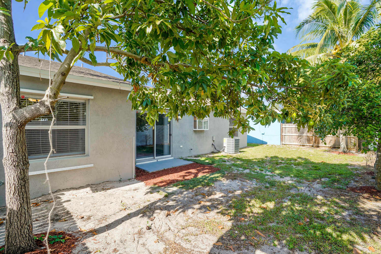 6070 Lambeth Cir, Lake Worth photo 24