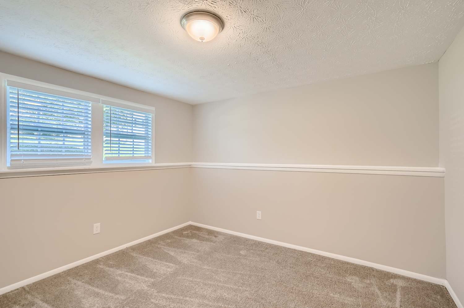 6083 Raintree Bnd, Lithonia photo 19