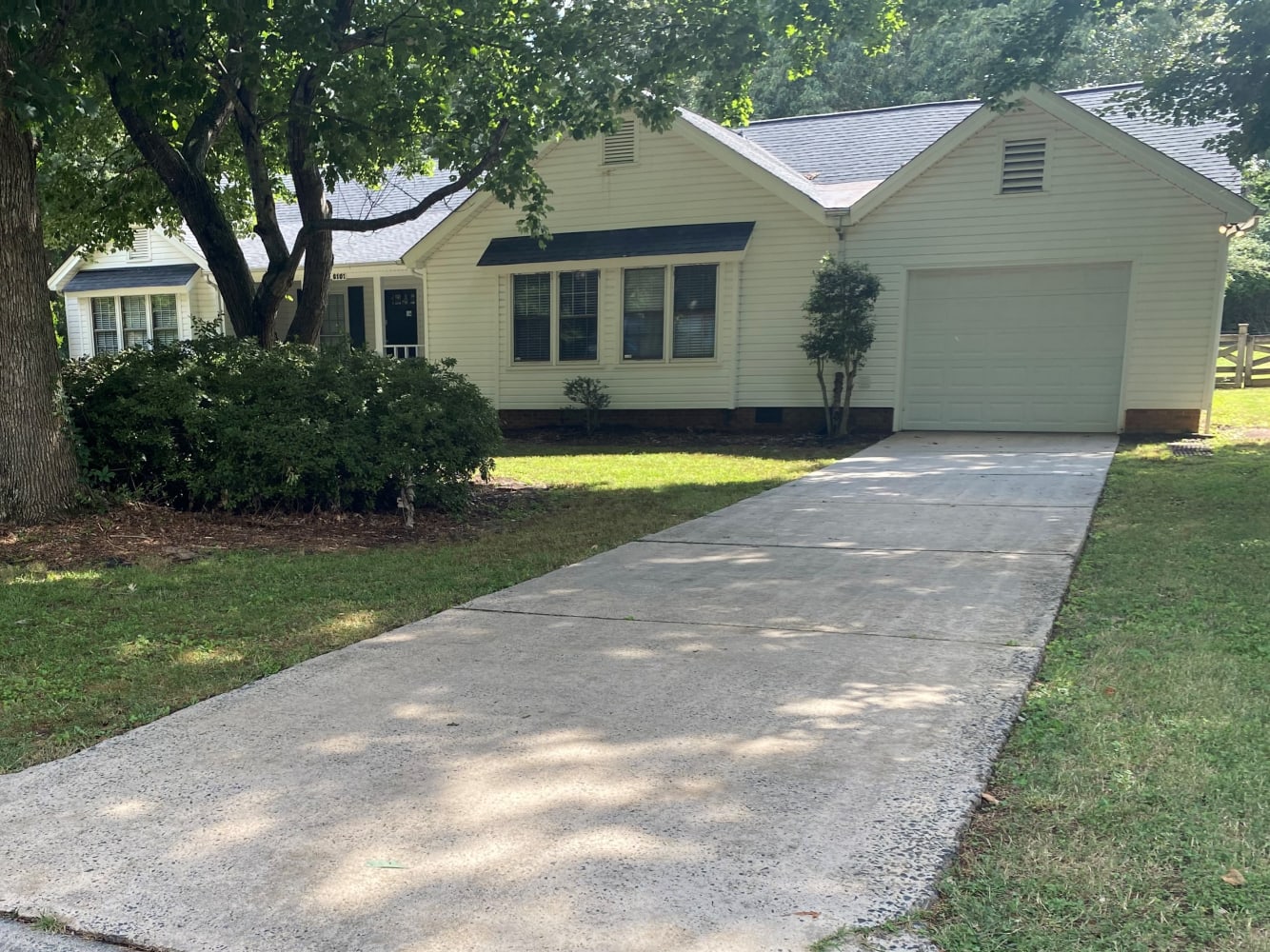 6101 Storehouse Rd, Mint Hill photo 1