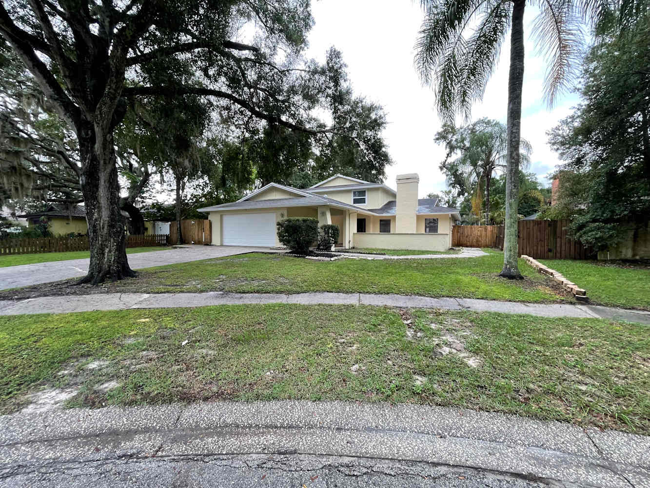 Front of 6103 Rain Hollow Ct, Temple Terrace, FL