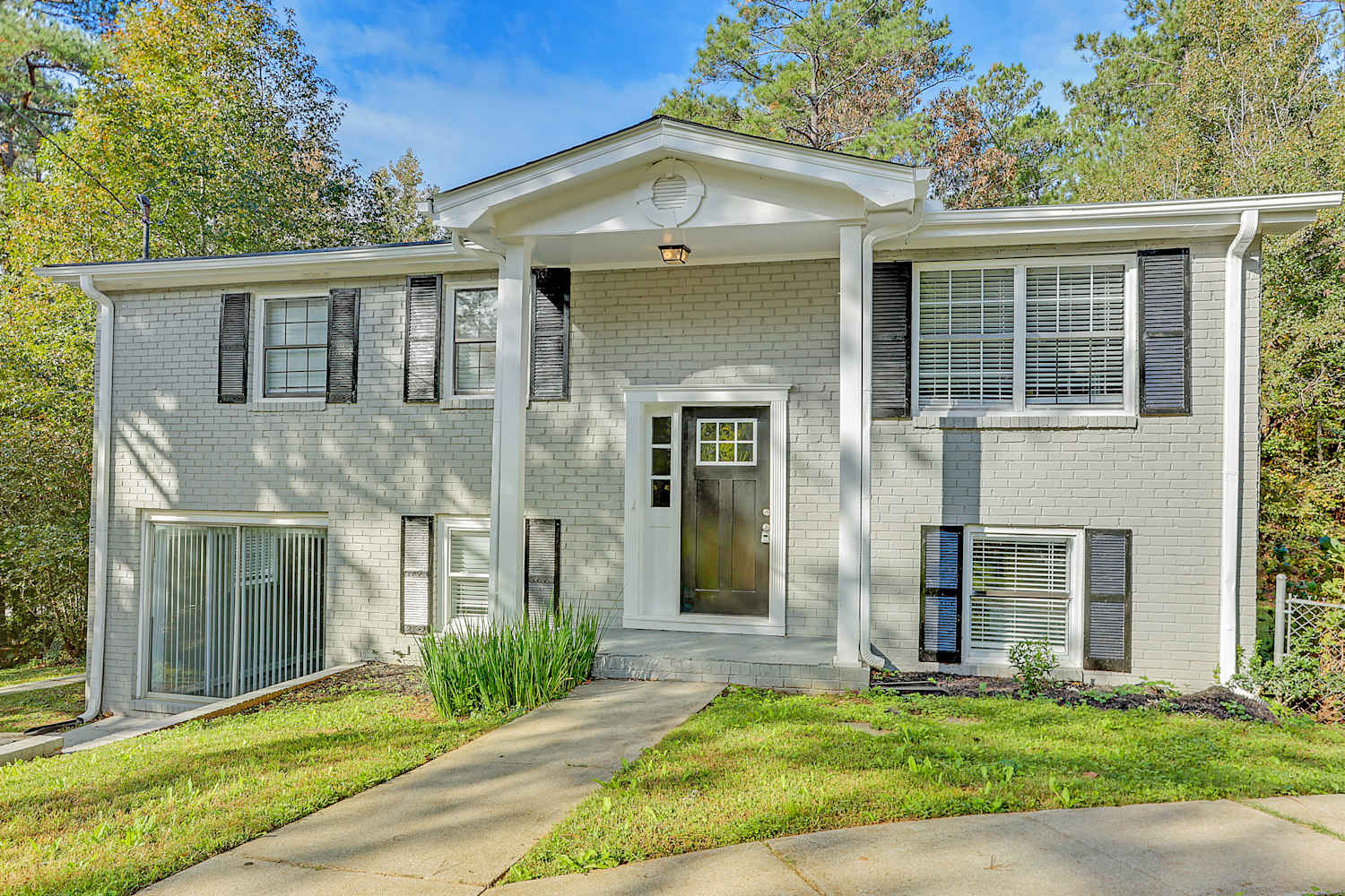 6106 Shadow Glen Ct Sw, Covington photo 3