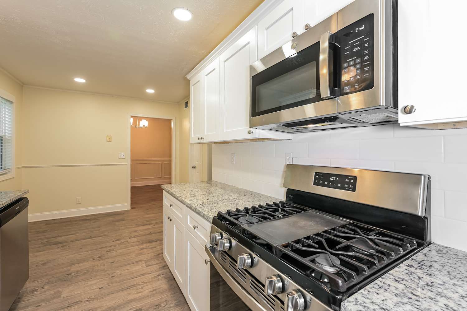 612 Brighton Dr, Lawrenceville photo 8