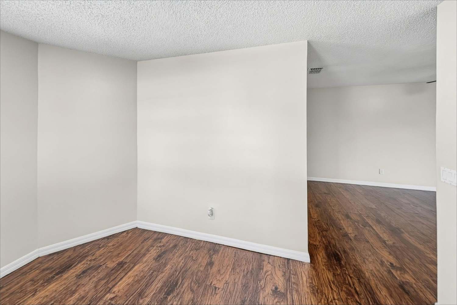 613 Mayan Pl, Kissimmee photo 8