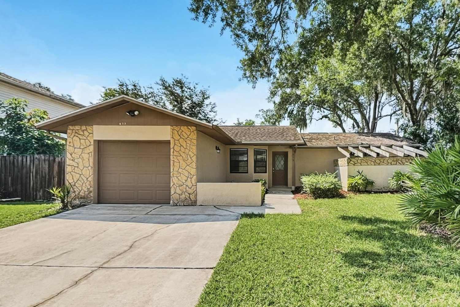 613 Mayan Pl, Kissimmee photo 1