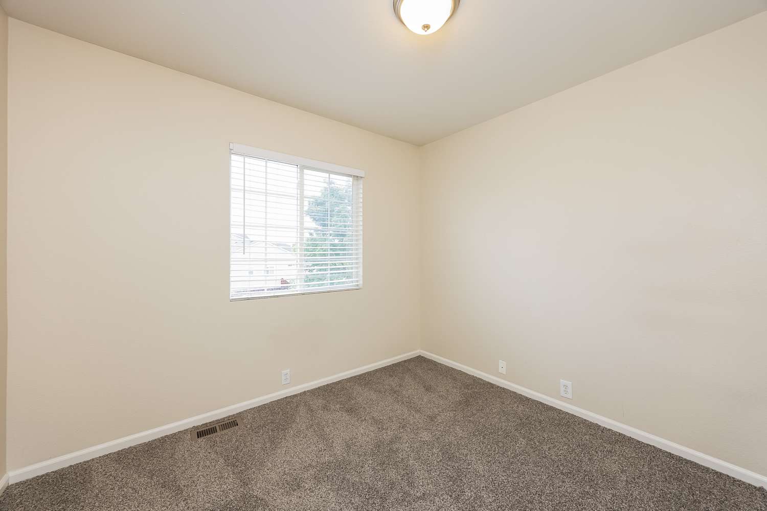 6139 Miramont St, Colorado Springs photo 12